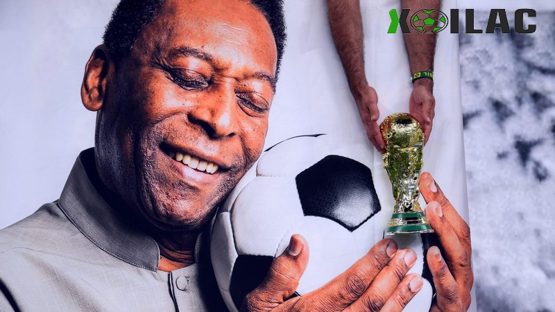 Các huyền thoại bóng đá trong lịch sử không thể thiếu Pele