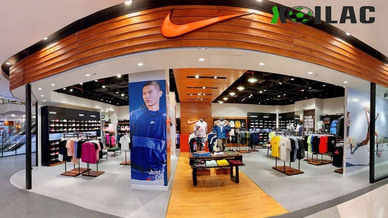 Bạn có thể đến cửa hàng để mua giày Ronaldo