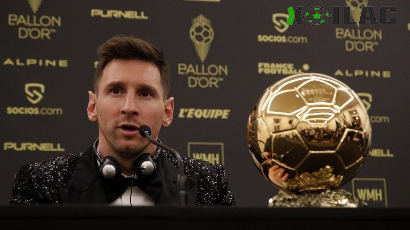 Messi vượt qua Lewandowski tại lễ trao giải quả bóng vàng